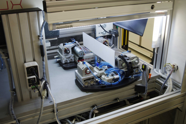 Steuerung einer Maschine zur Lasermarkierung der Rotoren